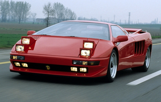 Illustration for article titled Why the Cizeta V16T is the most beautifully insane supercar ever.